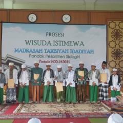 Wisuda Istimewa 11 Murid Tarbiyah I’dadiyah