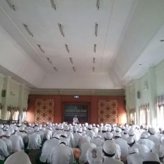 HM. Aminullah Bq; Jangan Hanya Masuk Kelas, Memberi Makna, dan Menerangkan Seadanya