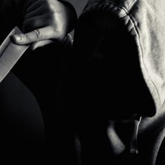 Indahnya Islam; Sikap Kita Terhadap Perlakuan Mereka