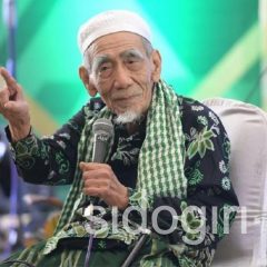 Mari Lestarikan Ajaran Salaf yang Mbah Moen Perjuangkan