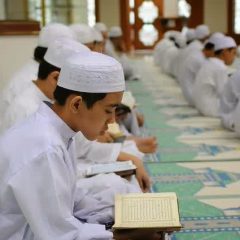 Jumat Ini, Ada Tahlil Setelah Munjiyat
