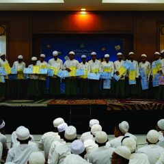 Pembagian Hadiah IMDA I Ibtidaiyah, Ust. Muntahal; Hormati Ilmu