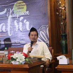 Kajian Tafsir Gus Baha, Bahas Teori Nasakh-Mansukh
