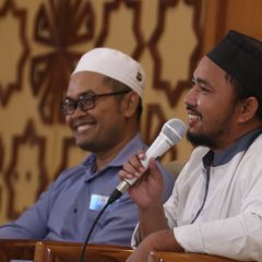 Bahas Uzlah, Kuliah Syariah Datangkan Penulis buku Sufi Berduit